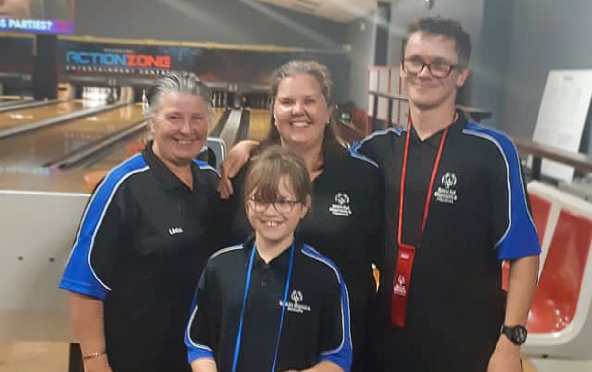 Moxon family bowls for gold at National Summer Games